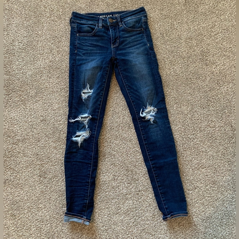 American eagle size 2 skinny jeans